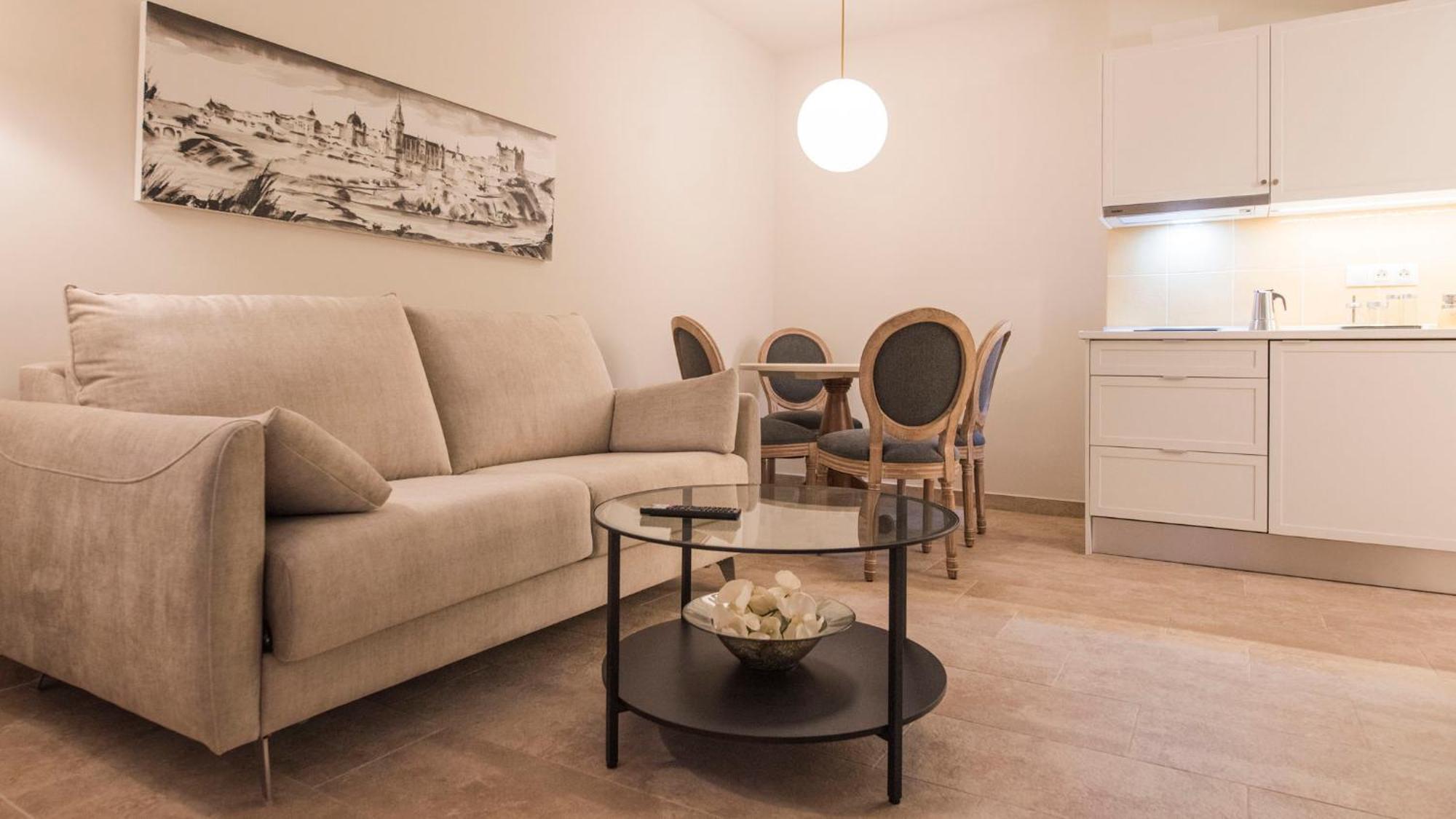 Florinda De La Cava - 1 Apartamento Toledo